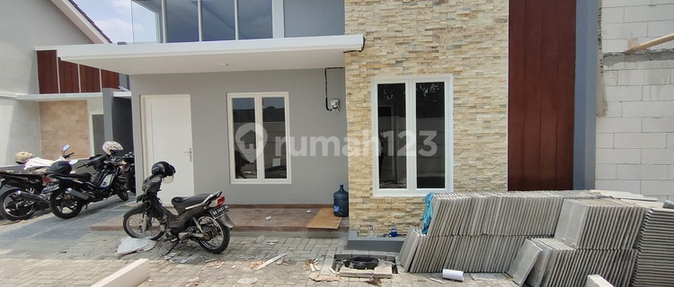 New House Cluster Near UNS Solo Campus 1