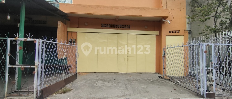 Ready-to-Use 1-Story Commercial House (Ruko) in Nusukan, Solo 1