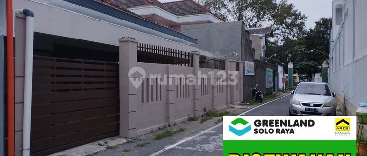Rumah Bagus Murah Dan Luas Colomadu Solo 1