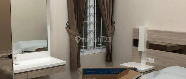 Rumah Furnished Bagus Perumahan Solo Baru  1