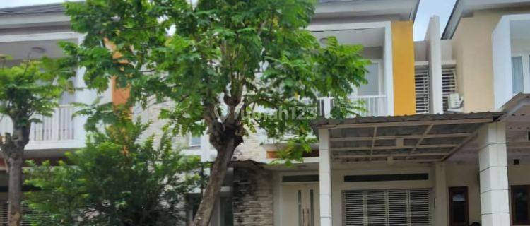 Jual Rumah Dekat Club House di Cluster Palm Summarecon Bekasi 1