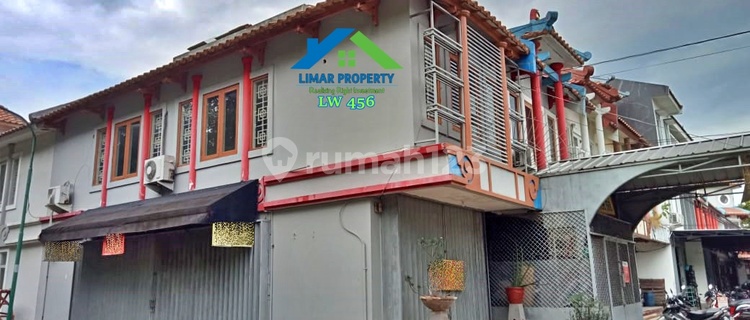 Shop House Hook Position and Strategic Good Price Legendary Cibubur Tourism 1