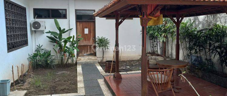 Eabi. Rumah Disewakan di Jl. Wr Supratman Denpasar Utara Bali 1