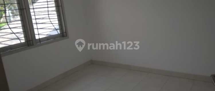 Fdeg. Rumah Disewakan di Cluster Pasadena Deltamas 1