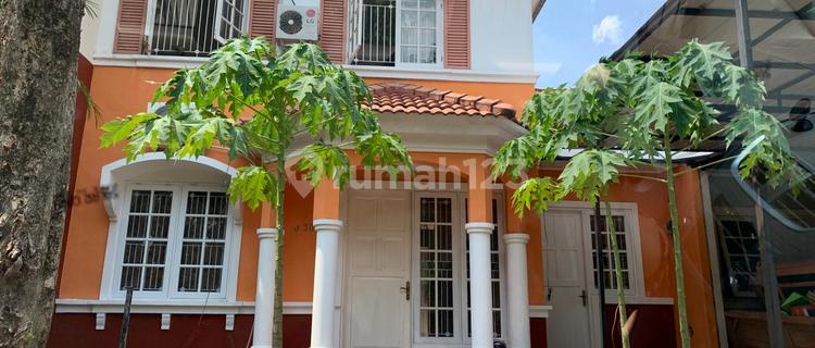 Feee. Rumah Disewakan di Cluster Hawai Deltamas 1