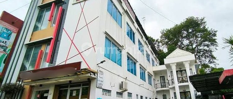 Promising Investment in a Strategic Hotel in the Tourist Area of Yogyakarta City 1