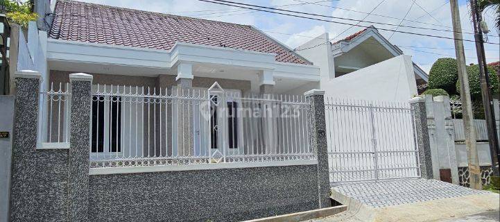 Rumah Siap Huni di Puncak Dieng Malang 7 Kamar 2,6M 1