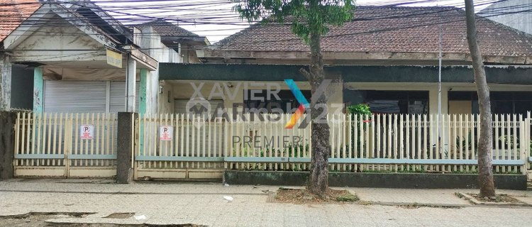 Rumah Poros Jalan Jaksa Agung Suprapto Klojen Malang Strategis 1