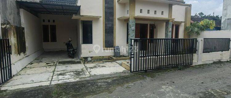 Rumah Super Murah Dekat Kampus Ugm Dan Uii Di Jalan Kaliurang 1