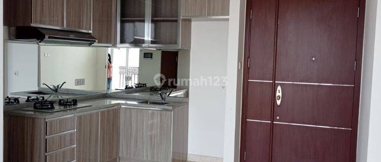 Apartemen China Town, Gajah Mada, 3+1BR, 100m2 Harga dibawah NJOP 1