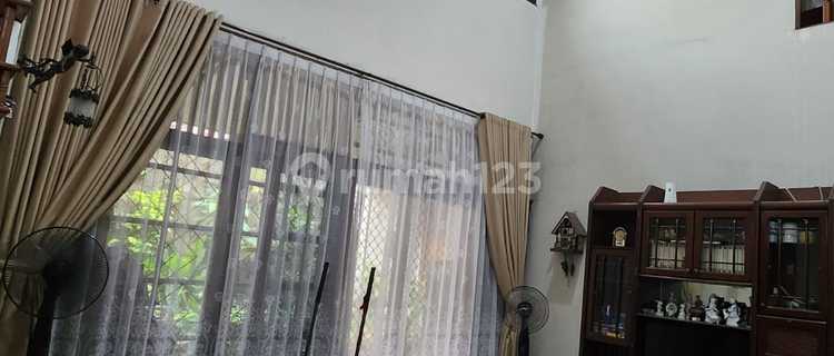 Rumah Di Pesangraha Cipulir Jaksel Lt 405m2 Pinggir Jalan Bagus 1