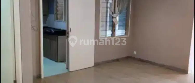Rumah Sewa di Permata Buana Uk 10X20 Rapi Siap Huni 1