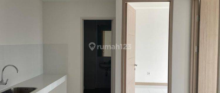 Disewakan unit 2BR connecting Studio Apartemen Tokyo Riverside PIK 2 1