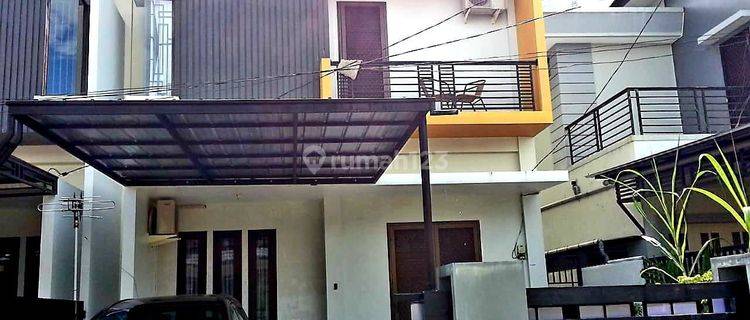 Rumah 2 Lantai di Jalan Sungai Raya Dalam, Pontianak 1