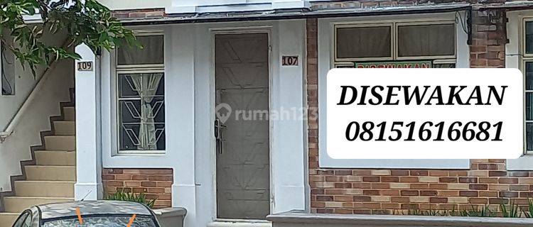 TOWN HOUSE TAMAN  ELOK LOPPO KARAWACI DISEWAKAN  1