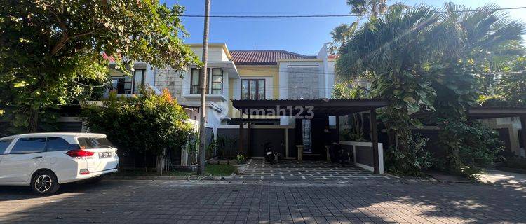 Villa Minimalis Strategies Sunset Road Kuta Bali 1