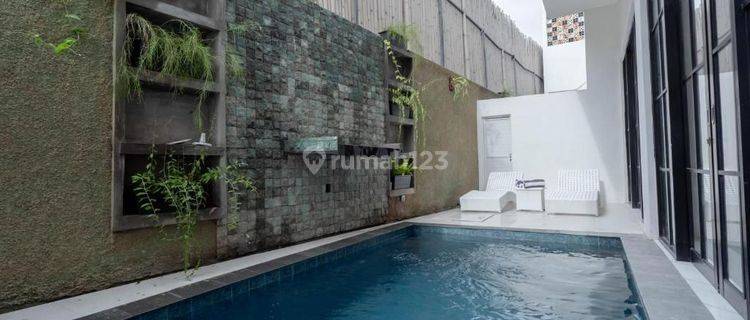 Villa Lease Hold Dewi Saraswati Seminyak Bali 1