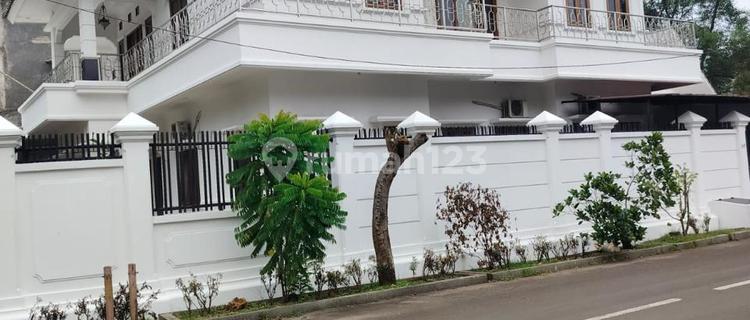 For Sale Luxury House in Dprd Transyogi Cibubur Plot 1