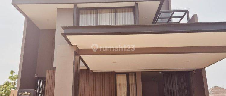 Harga Perdana, Rumah Premium 3 Lantai Dgn Lift . Richmond Type 10x20 Kota Wisata Cibubur 1