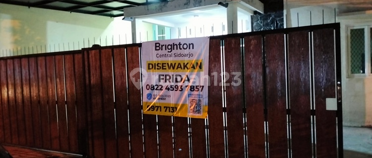 Frida- Disewakan Rumah di JL SEMERU , Magersari , Mojokerto , Jawa Timur

Deskripsi Properti, 
Transaksi : Sewa
Tipe : Rumah
Alamat : JL SEMERU
Lokasi : Magersari , Mojokerto , Jawa Timur
Sertifikat : SHM
Luas Tanah : 171 m2
Luas Bangunan : 200 m2
Kamar T 1