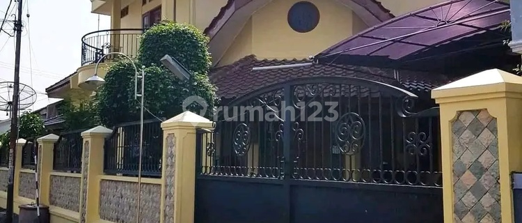 DEWI- DiJual Rumah di PERUM MERAK, PASAR SLEKO TERUS DAN BELOKKANAN , Taman , Madiun 1