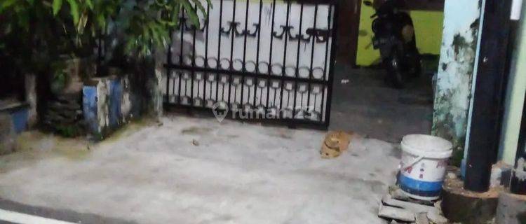 DEWI- DiJual Rumah di JALAN DAKOTA BUMI ANTARIKSA , Kartoharjo , Madiun 1