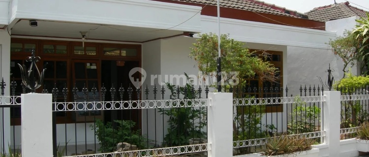 DEWI- DiJual Rumah di TAMAN ASRI PANJAITAN , Taman , Madiun 1