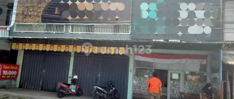 Tyas - For Sale, Shop House on SERAYU STREET, Taman, Madiun. 1