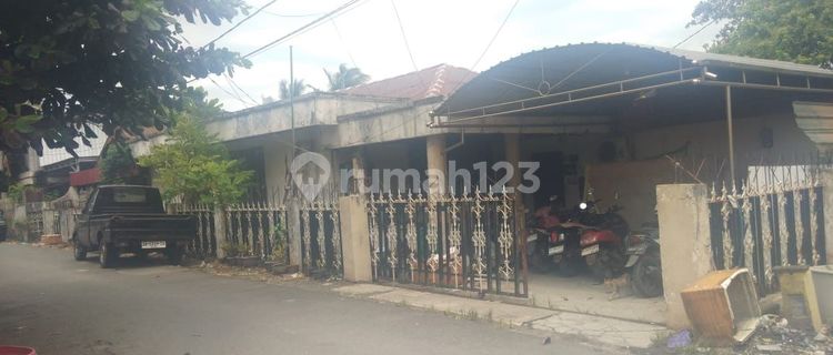 Old Single-Story Hook House, East Banjarmasin, South Kalimantan 1