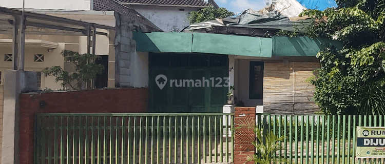 Di Jual Tanah + Rumah Tua Area Strategis 1