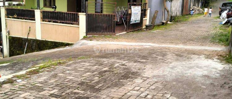 Rumah Siap Huni Manyaran Tengah Kota Semarang  1