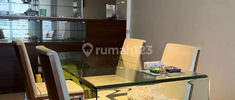 French Walk Apartemen Tower Paris Garden Siap Huni 1