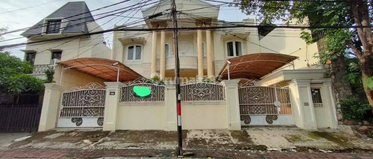 Rumah 2,5 Lantai Bagus Elegan Bersih Rapi Siap Huni Di Menteng 1