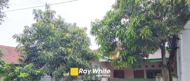 Dijual rumah Laweyan solo 1