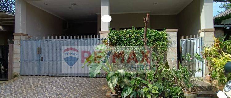 Dijual rumah siap huni 2 lantai di area Kayuringin, Bekasi 1