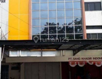 Disewakan Ruko 3 Lantai di Cempaka Putih, Jakarta Pusat 1