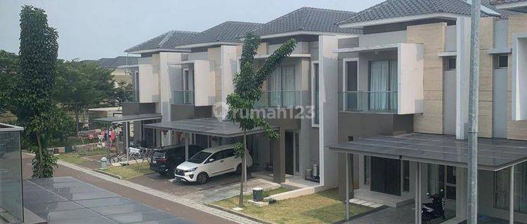 Rumah Modern Mewah 8x15 Fasilitas Jogging Track, Clubhouse, Children Playground 1