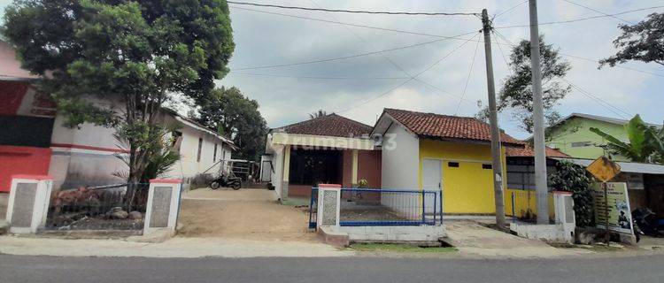 Rumah Depan Masjid Halaman Luas Karangnangka Utara Unwiku  1