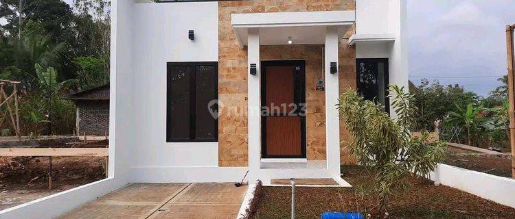 Rumah Bagus Modern Minimalis Purwokerto Selatan 1