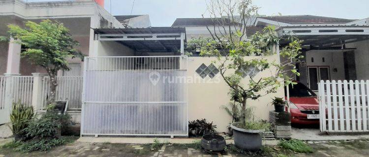 Rumah Full Renov Bagus Karangpucung Selatan Menara Teratai 1