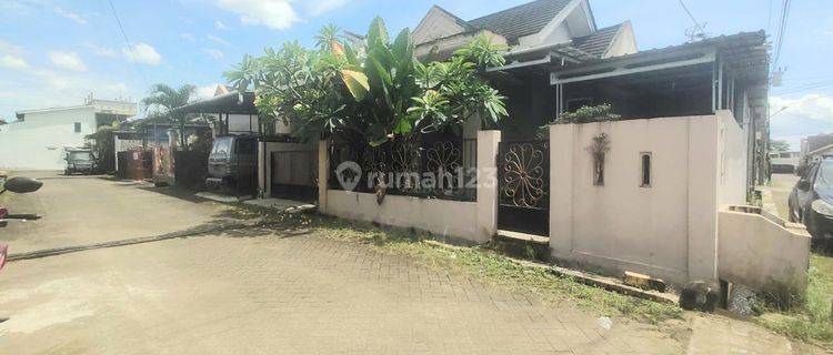 Rumah Hoek Di Sapphire Karangwangkal Dekat Unsoed 1