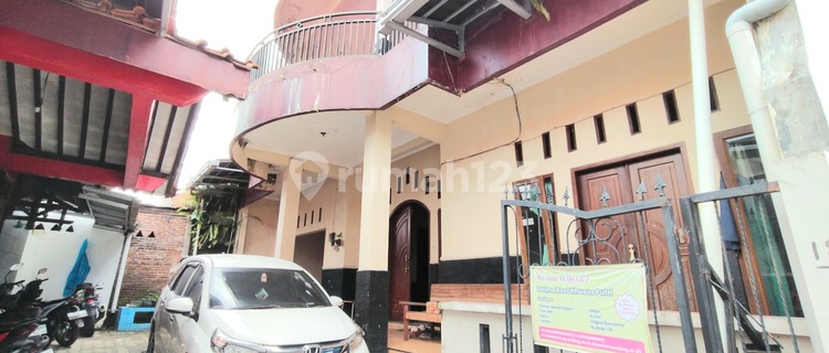 For Sale Active 2-Story Boarding House in Grendeng Unsoed 1