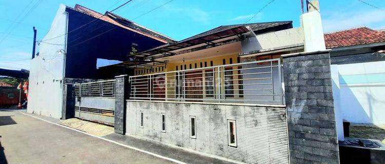 Rumah Tengah Kota Jalan A. Yani Strategis Dekat Kampus Uin  1