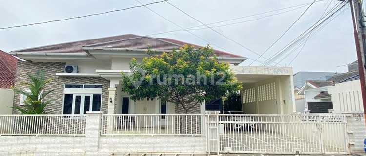 Hook House in Arcawinangun, Strategic Location Near Unsoed 1