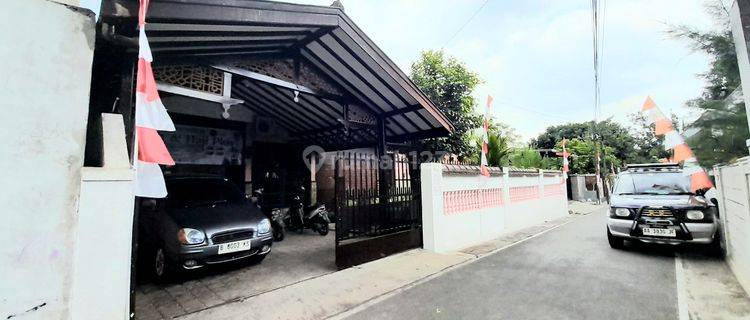 Rumah Jawa Strategis Jalan A. Yani Dekat Pusat Kota  1