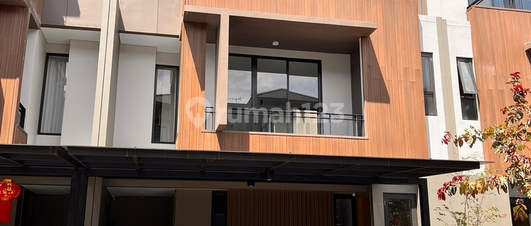 Rumah Zora Kazumi 3 Lantai Bsd City 1