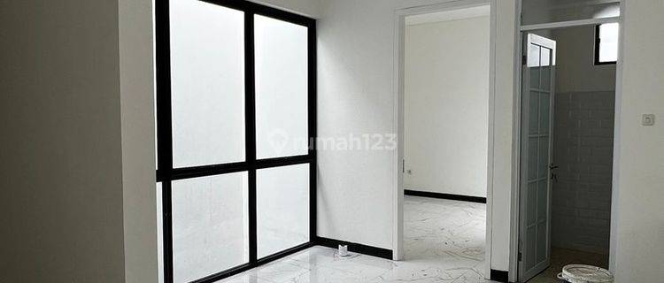 Disewa Ruko springlake summarecon bekasi 1