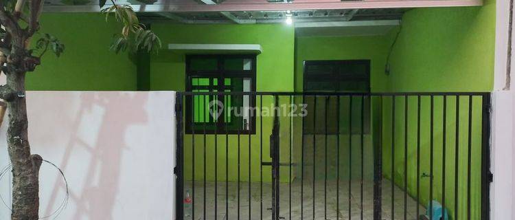 Rumah Bagus Unfurnished Shm Di Telaga Bestari, Tangerang 1