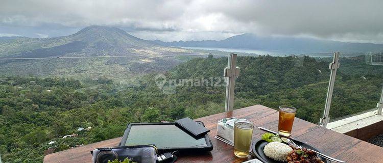 Restaurant  Rumah 3 Lantai Furnished Bagus SHM - Sertifikat Hak Milik di Kintamani 1