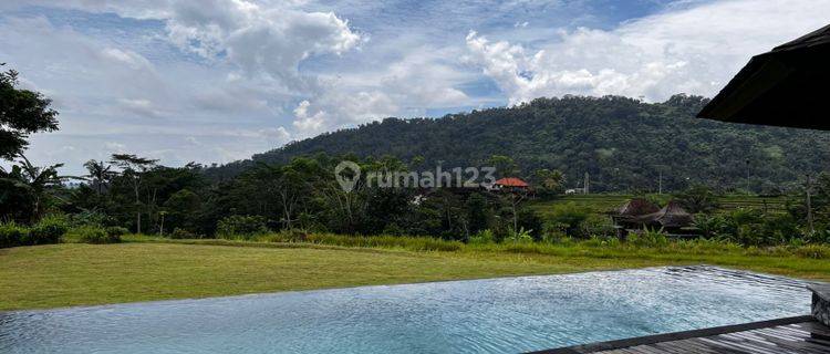 Villa  Rumah Furnished Bagus SHM - Sertifikat Hak Milik di Sidemen 1